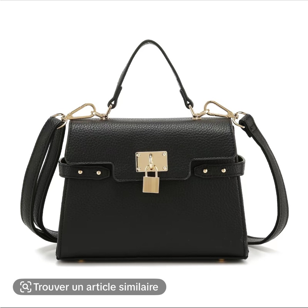 Elegant Black Handbag